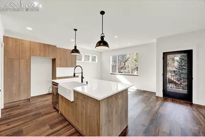 31 Sandra Lane, Manitou Springs, CO 80829 - Photo 6