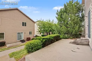 2465 Sierra Springs Dr, Colorado Springs, CO 80916 - Photo 34
