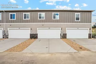 1132 Babette Hts, Colorado Springs, CO 80904 - Photo 2