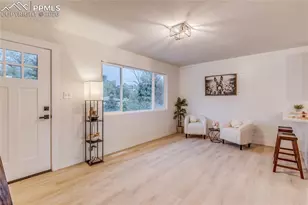 2527 Launcelot Ct, Colorado Springs, CO 80904 - Photo 6