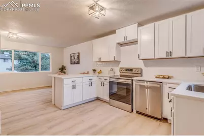 2527 Launcelot Court, Colorado Springs, CO 80904 - Photo 8