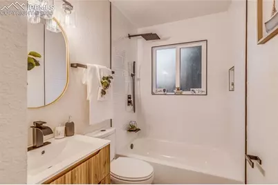 2527 Launcelot Court, Colorado Springs, CO 80904 - Photo 12