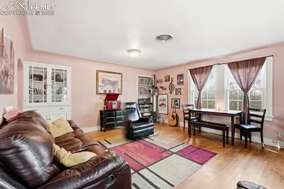 936 E Moreno Avenue, Colorado Springs, CO 80903 - Photo 18