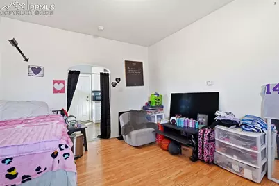 936 E Moreno Avenue, Colorado Springs, CO 80903 - Photo 4