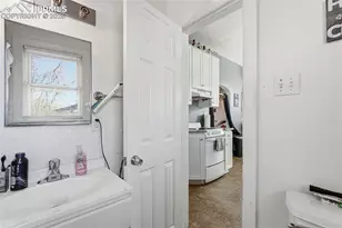 936 E Moreno Ave, Colorado Springs, CO 80903 - Photo 12