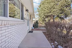 351 S Peoria Cir, Aurora, CO 80012 - Photo 38