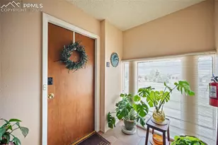 2979 Mesa Rd, Colorado Springs, CO 80904 - Photo 26