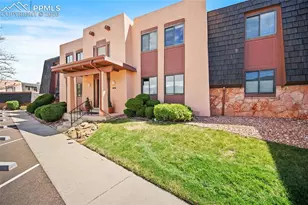 2979 Mesa Rd, Colorado Springs, CO 80904 - Photo 36