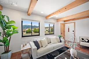 2979 Mesa Rd, Colorado Springs, CO 80904 - Photo 10