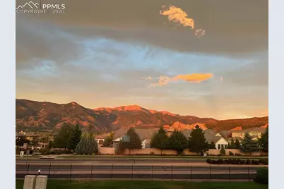 2979 Mesa Road #D, Colorado Springs, CO 80904 - Photo 6