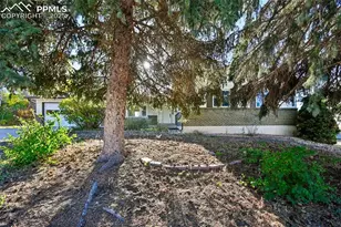 3865 Bunk House Dr, Colorado Springs, CO 80917 - Photo 2