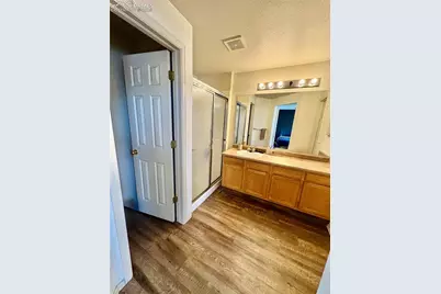 5626 Vermillion Bluffs Drive, Colorado Springs, CO 80923 - Photo 6