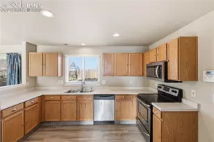 6042 Miramont St, Colorado Springs, CO 80923 - Photo 16