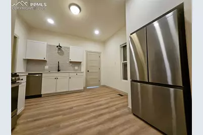 1138 Pine Street, Pueblo, CO 81004 - Photo 10