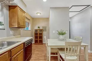 929 S Arcadia St, Colorado Springs, CO 80903 - Photo 8