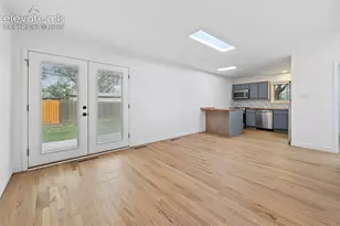 309 Redwood Dr, Colorado Springs, CO 80907 - Photo 6