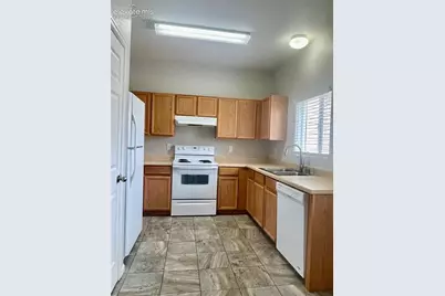 2146 Creekridge Point, Colorado Springs, CO 80910 - Photo 6