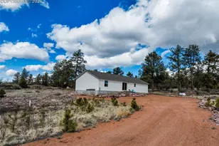 109 Pawnee Pl, Florissant, CO 80816 - Photo 38