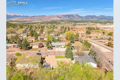 6461 W Wicklow Circle, Colorado Springs, CO 80918 - Photo 40