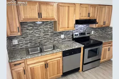 2921 Straus Lane, Colorado Springs, CO 80907 - Photo 6