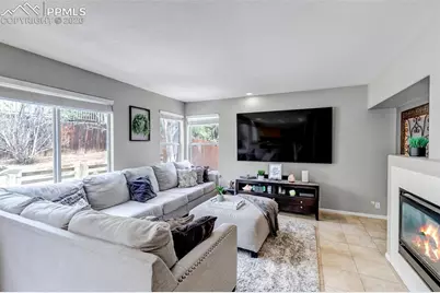 18215 E Warren Avenue, Aurora, CO 80013 - Photo 16