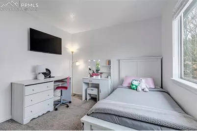 18215 E Warren Avenue, Aurora, CO 80013 - Photo 32