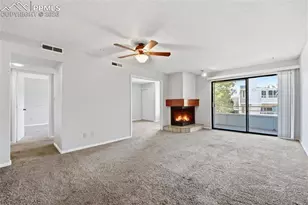 960 Acapulco Ct, Colorado Springs, CO 80910 - Photo 4