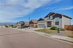10778 Matta Dr, Colorado Springs, CO 80925 - Photo 38