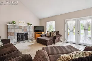 8725 Kirk Dr, Colorado Springs, CO 80908 - Photo 6