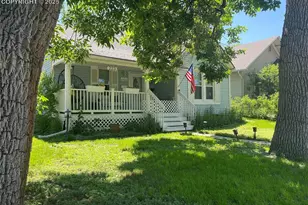 223 Custer Ave, Colorado Springs, CO 80903 - Photo 1