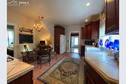 223 Custer Avenue, Colorado Springs, CO 80903 - Photo 18