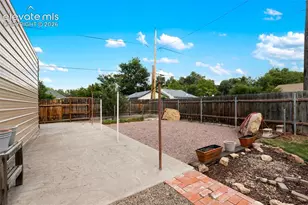 912 Madison St, Canon City, CO 81212 - Photo 34
