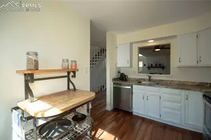 464 W Rockrimmon Blvd, Colorado Springs, CO 80919 - Photo 10