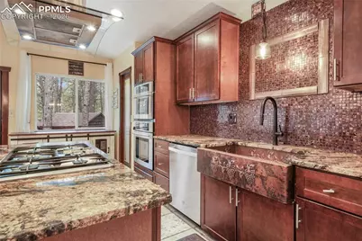 15245 Pleasant View Drive, Colorado Springs, CO 80921 - Photo 8