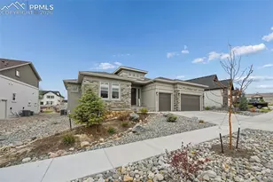 2272 Cabernet Ct, Colorado Springs, CO 80921 - Photo 2