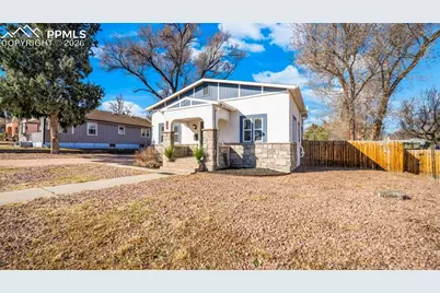 216 N Hancock Avenue, Colorado Springs, CO 80903 - Photo 2