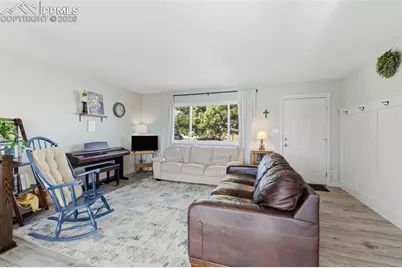 6879 Chippewa Road, Colorado Springs, CO 80915 - Photo 8