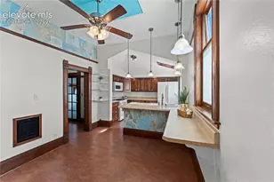 2210 W Kiowa St, Colorado Springs, CO 80904 - Photo 12