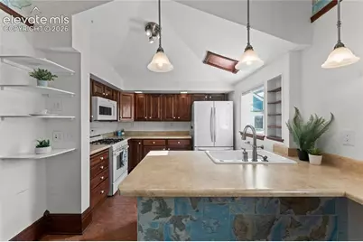 2210 W Kiowa Street, Colorado Springs, CO 80904 - Photo 14