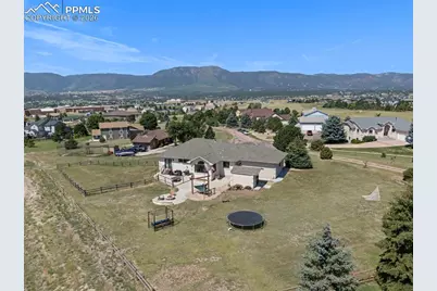 17375 Leggins Way, Monument, CO 80132 - Photo 2