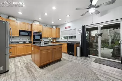 5162 Sunset Ridge Drive, Colorado Springs, CO 80917 - Photo 14