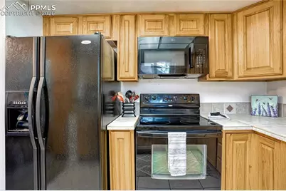 625 N Franklin Street, Colorado Springs, CO 80903 - Photo 14