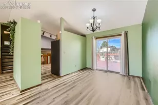 3590 Rocky Knoll Dr, Colorado Springs, CO 80920 - Photo 10