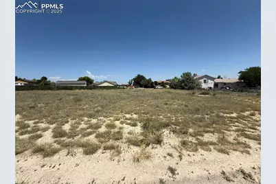 200 E Ohio Drive, Pueblo West, CO 81007 - Photo 4