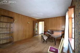 319 N 19th St, Canon City, CO 81212 - Photo 10