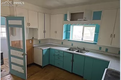 119 E Cedar Street, Walsenburg, CO 81089 - Photo 34