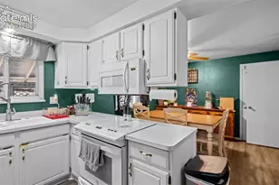 3630 Brentwood Terrace, Colorado Springs, CO 80910 - Photo 10