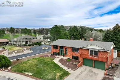 2832 Country Club Circle, Colorado Springs, CO 80909 - Photo 2