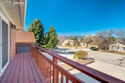 2832 Country Club Circle, Colorado Springs, CO 80909 - Photo 14