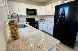 6230 Dry Gulch Ct, Colorado Springs, CO 80922 - Photo 8